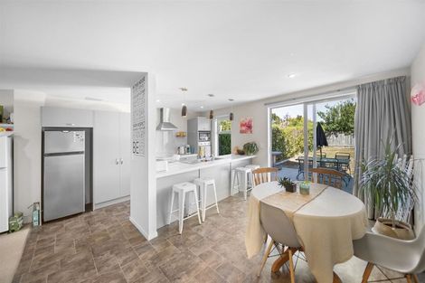 Photo of property in 4 Onslow Road, Lake Hayes, Queenstown, 9304