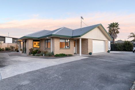 Photo of property in 47 Sandhurst Drive, Papamoa Beach, Papamoa, 3118