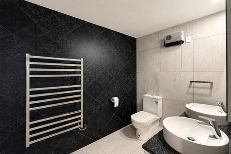 Photo of property in 8/9 Freeman Way, Manukau, Auckland, 2104