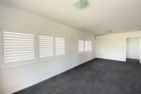 Photo of property in 1/1 Neville Street, Point Chevalier, Auckland, 1022