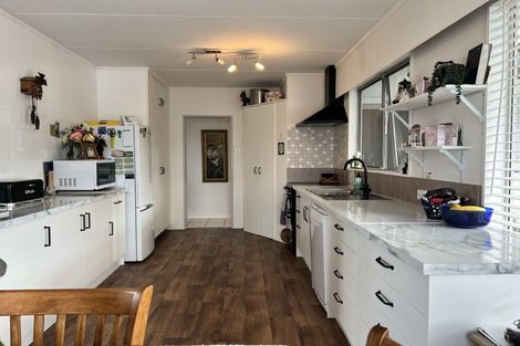 Photo of property in 3a Allan Street, Dannevirke, 4930