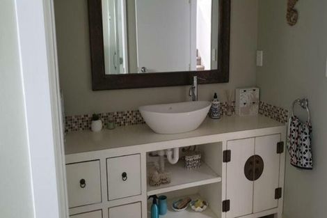 Photo of property in 1307 Papamoa Beach Road, Papamoa Beach, Papamoa, 3118