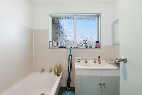 Photo of property in 22 Carlson Street, Dannevirke, 4930