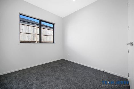 Photo of property in 31 Cloonlyon Drive, Flat Bush, Auckland, 2019