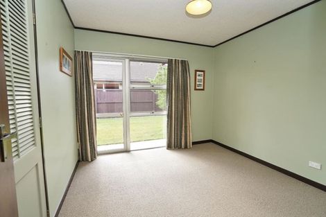 Photo of property in 72 Braid Road, St Andrews, Hamilton, 3200