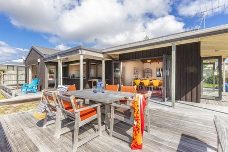 Photo of property in 15 Kitty Frazer Lane, Omaha, 0986