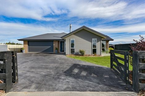 Photo of property in 20 Newbrook Terrace, Darfield, 7510