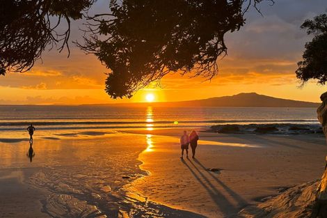 Photo of property in 1/22 Sydney Street, Hauraki, Auckland, 0622