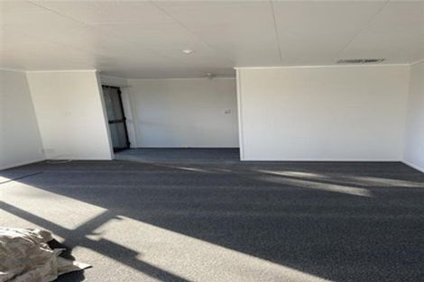 Photo of property in 11 Rogan Street, Mount Roskill, Auckland, 1041