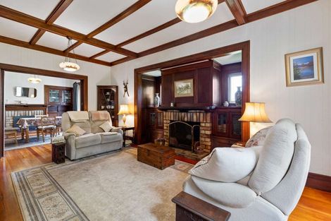 Photo of property in 36 Onewa Road, Northcote Point, Auckland, 0627