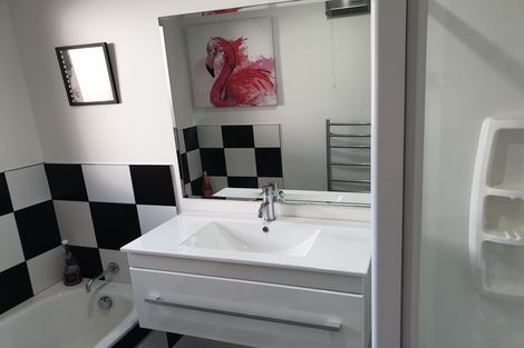 Photo of property in 1/112 Elizabeth Street, Riccarton, Christchurch, 8041