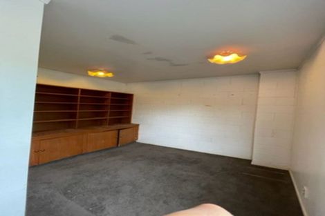 Photo of property in 1/2 Monde Place, Clover Park, Auckland, 2019