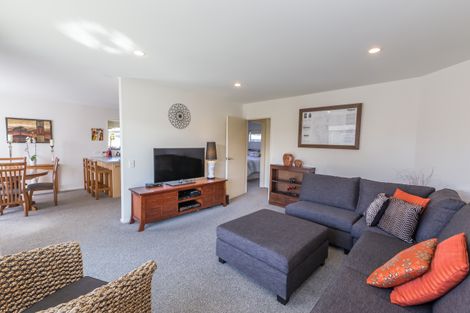Photo of property in Rivertown Villas, 150 Williams Street, Kaiapoi, 7630