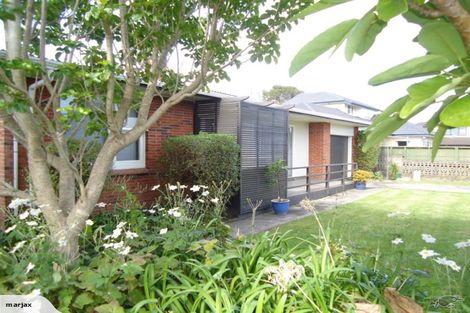 Photo of property in 19 Hillcrest Road, Otumoetai, Tauranga, 3110
