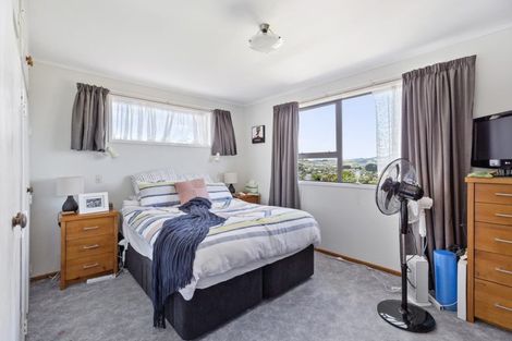 Photo of property in 20 Eskdale Road, Papakowhai, Porirua, 5024