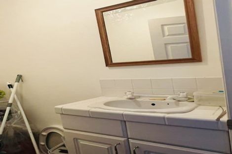 Photo of property in 15 Constable Lane, West Harbour, Auckland, 0618