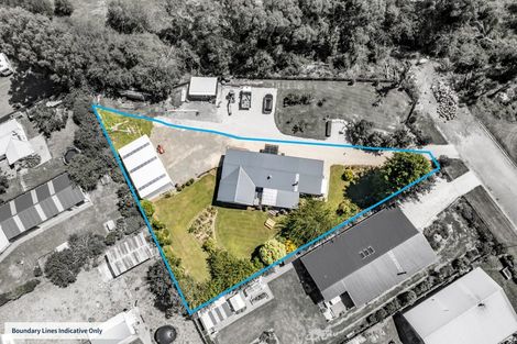 Photo of property in 12 Achray Street, Waiau, 7332