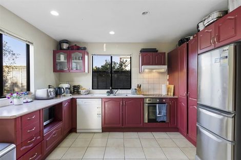 Photo of property in 34 Bleakhouse Road, Howick, Auckland, 2014