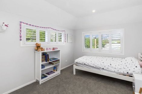 Photo of property in 82 The Circle, Manly, Whangaparaoa, 0930