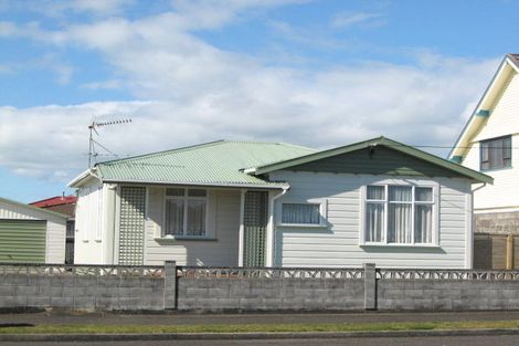 Photo of property in 5 Sanders Avenue, Westown, New Plymouth, 4310