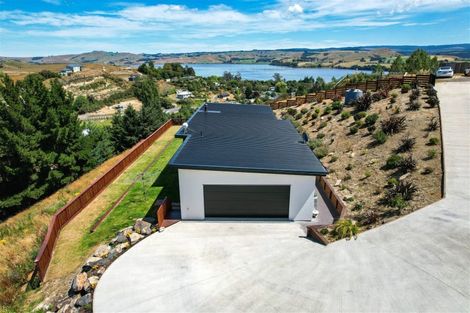 Photo of property in 17 Kingsgate Lane, Waihola, Milton, 9073