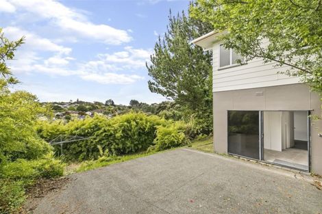 Photo of property in 123 Oreil Avenue, West Harbour, Auckland, 0618