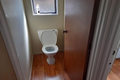 Photo of property in 4/117 Bucklands Beach Road, Bucklands Beach, Auckland, 2012