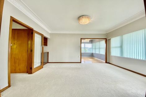 Photo of property in 55 Great South Road, Papatoetoe, Auckland, 2025