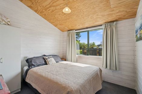 Photo of property in 2 Avon Street, Lumsden, 9730