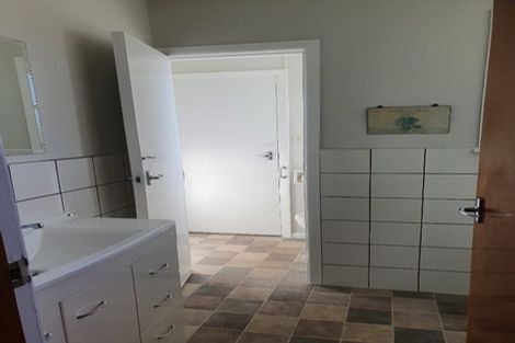 Photo of property in 20 Norfolk Street, Levin, 5510