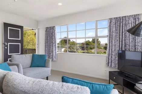 Photo of property in 2/17 Cumberland Street, Tauhara, Taupo, 3330