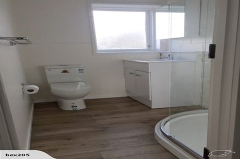 Photo of property in 13 Elm Street, Waiuku, 2123