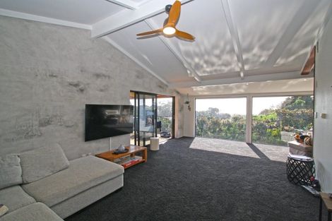 Photo of property in 86 Cutfield Road, New Plymouth, 4310