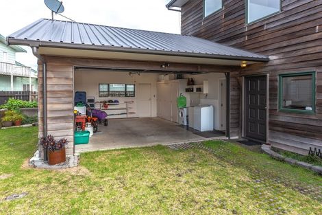 Photo of property in 83 Manaia Road, Tairua, 3508