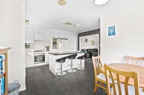 Photo of property in 87e Pioneer Road, Moturoa, New Plymouth, 4310