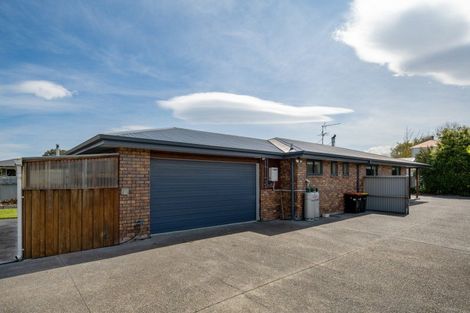 Photo of property in 18 Glenroy Crescent, Springlands, Blenheim, 7201