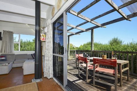 Photo of property in 20 Kahawai Street, Mahia, 4198