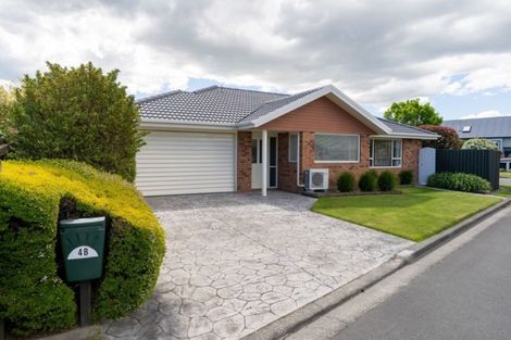 Photo of property in 2/4 Empress Place, Halswell, Christchurch, 8025