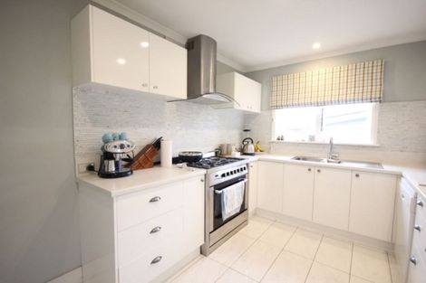 Photo of property in 197a Main North Road, Redwood, Christchurch, 8051