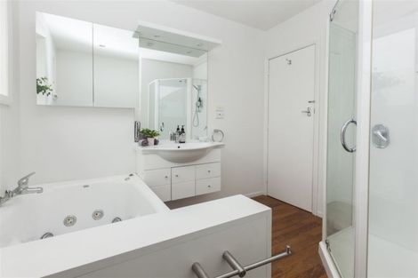 Photo of property in 104 Brookside Terrace, Bryndwr, Christchurch, 8053