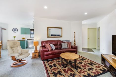 Photo of property in 2/10 Takawai Place, Nukuhau, Taupo, 3330