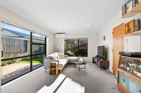 Photo of property in 30a Trinity Avenue, Epuni, Lower Hutt, 5011