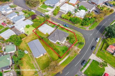 Photo of property in 81 Ennis Avenue, Pakuranga Heights, Auckland, 2010