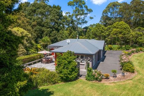 Photo of property in 1527 Weranui Road, Wainui, Silverdale, 0994