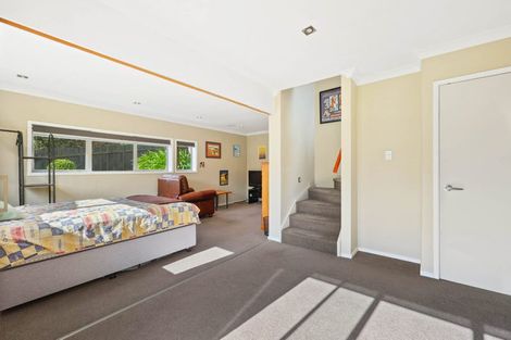 Photo of property in 18 Majesty Place, Half Moon Bay, Auckland, 2012