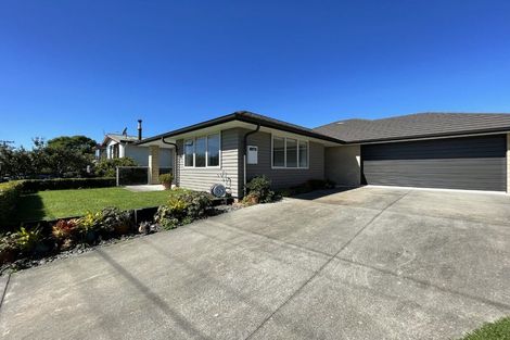 Photo of property in 450 Devonport Road, Tauranga South, Tauranga, 3112