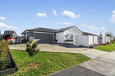 Photo of property in 30 Raymond Grace Avenue, Huapai, Kumeu, 0810