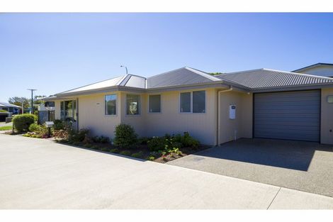 Photo of property in 1 Holly Way, Tahunanui, Nelson, 7011