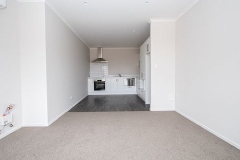 Photo of property in 2/10 Charlemont Street, Whitiora, Hamilton, 3200