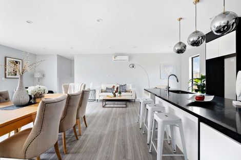 Photo of property in 27 Surf View Crescent, Red Beach, 0932